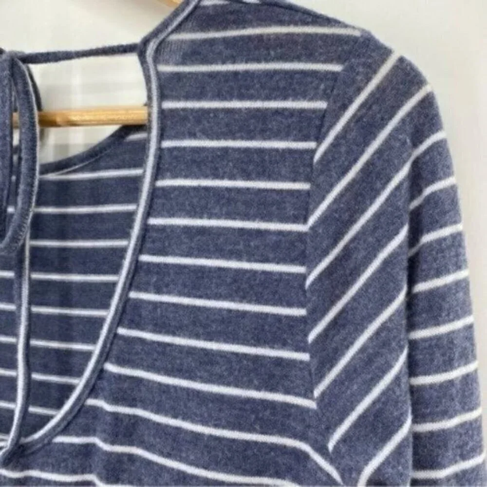 Modcloth Peplum Top Blue White Striped Knit - Picture 5 of 11